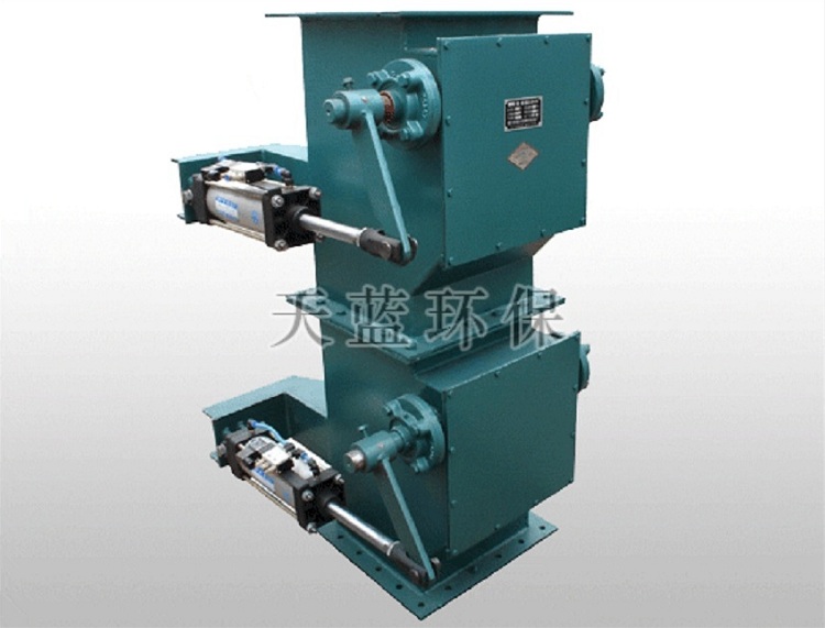 Pneumatic double flap valve